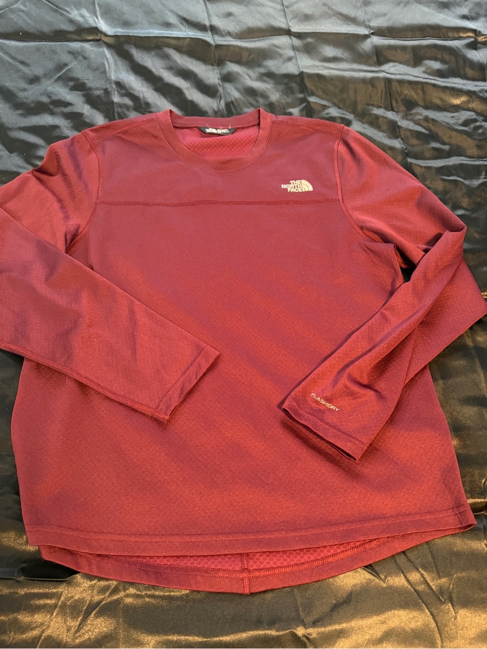 The North Face Men's Long Sleeve Crew - Burgundy Red